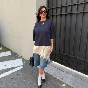 T-shirt con raso “Maddie” HAVE ONE