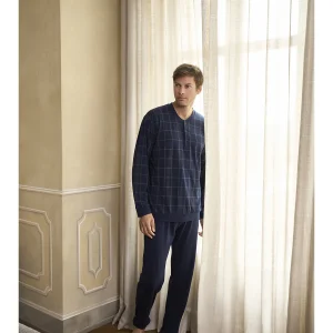 Elegante pigiama in puro cotone