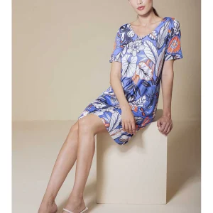 Abito mezza manica in lucente viscosa elasticizzata