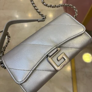 Pochette con tracolla GAELLE PARIS